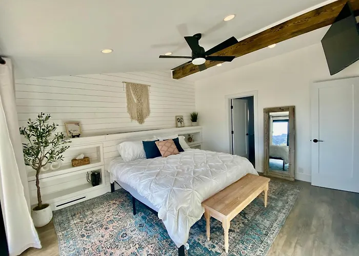 Castle Rock 95 4brs Community Launch Riverfront Park *